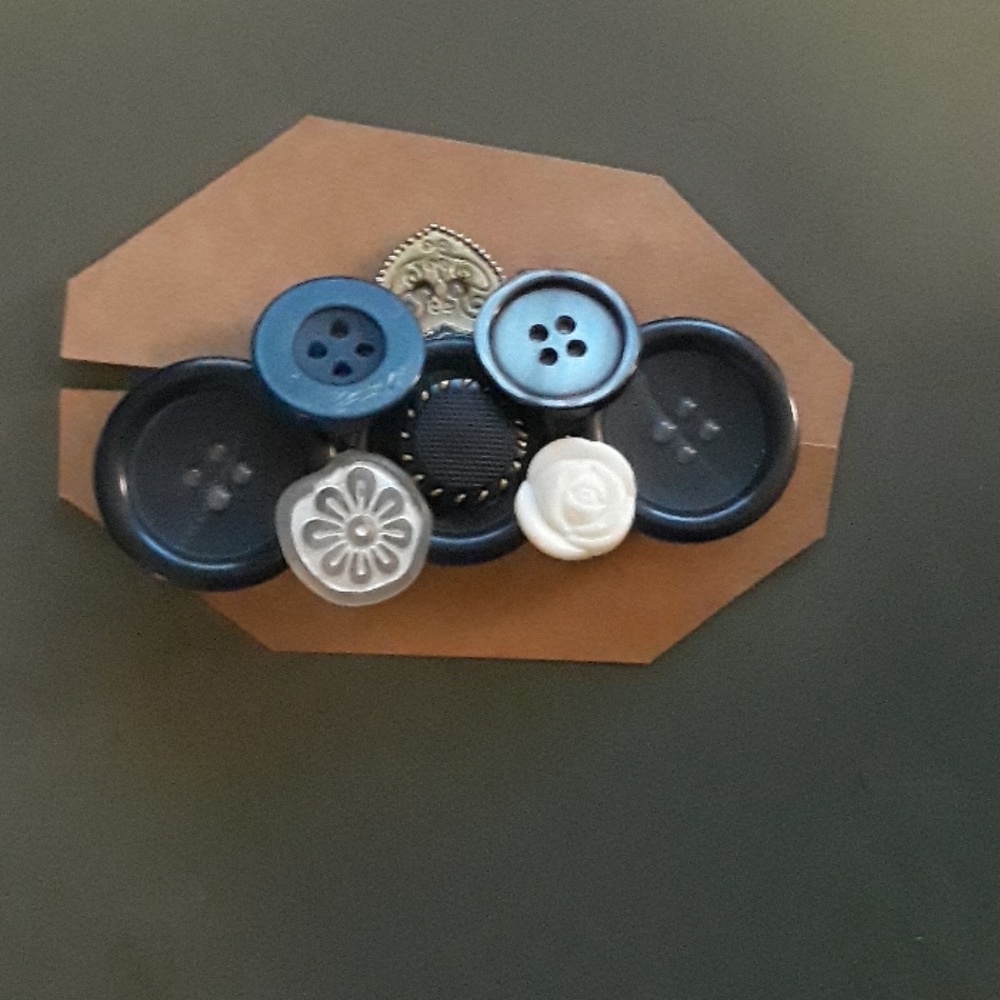 Handmade Brooch - Picture 2 of 5